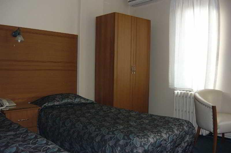 Bormali Hotel Корлу Экстерьер фото