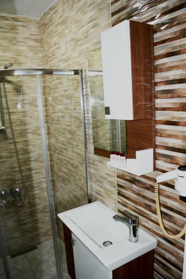 Bormali Hotel Корлу Экстерьер фото